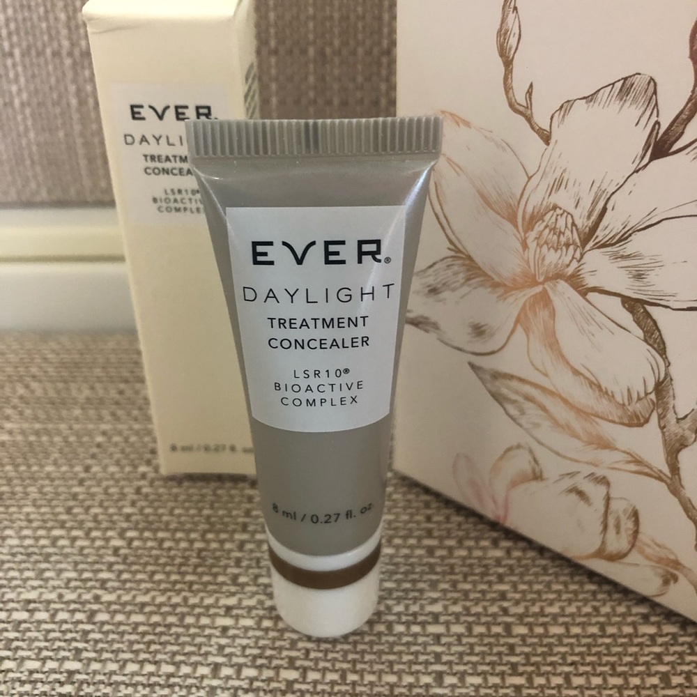 EVER Light Concealer